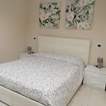 Attico Con Terrazza A Διαμέρισμα Μπάρι