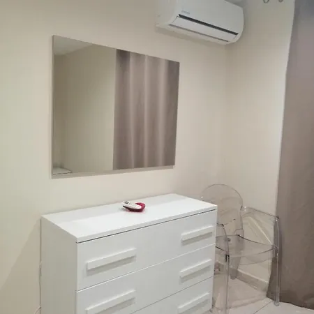 Attico Con Terrazza A Apartament Bari