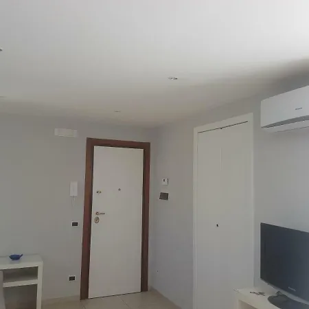 Attico Con Terrazza A *