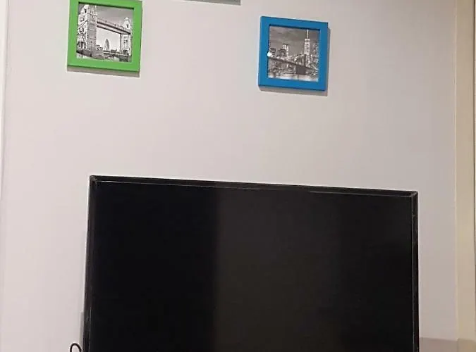 Attico Con Terrazza A アパート